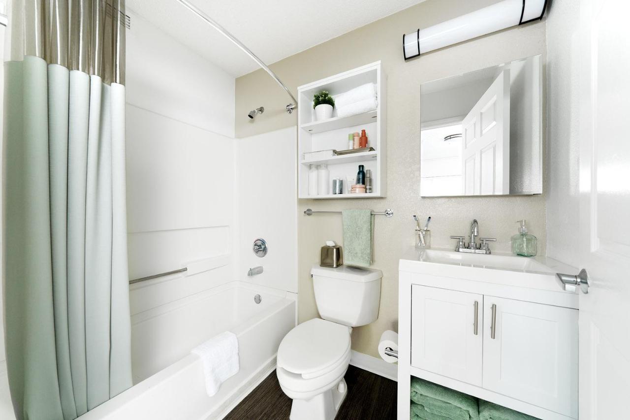 Intown Suites Extended Stay Minneapolis Mn - كون رابيدز المظهر الخارجي الصورة