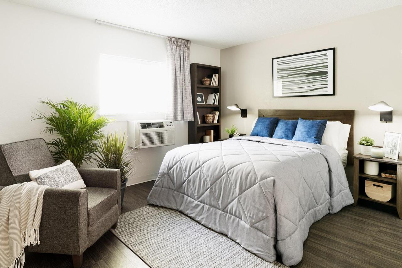 Intown Suites Extended Stay Minneapolis Mn - كون رابيدز المظهر الخارجي الصورة